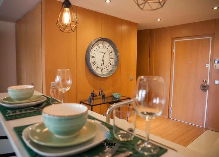 Peter Five Flat By Tonsdeverde * Braga